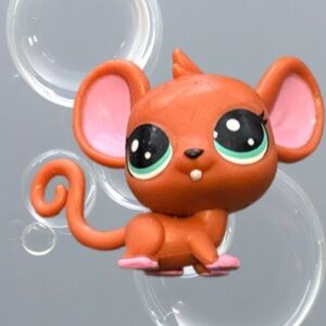 COPY - sets bundled see $25 listing LPS Collectable Mini’s set - Four Pets